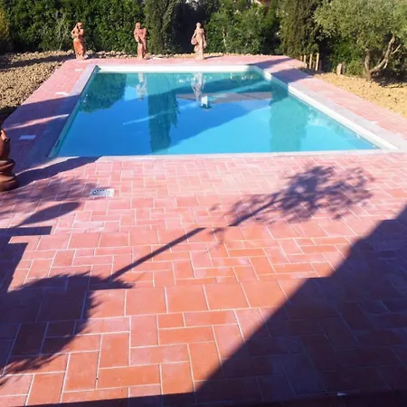Sleeps 12 Pool Casa de Férias *