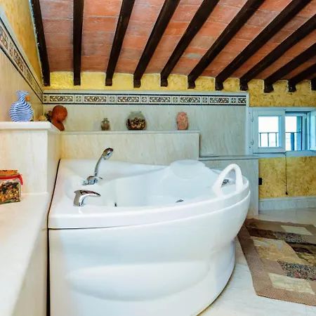 Sleeps 12 Pool Castiglione del Lago