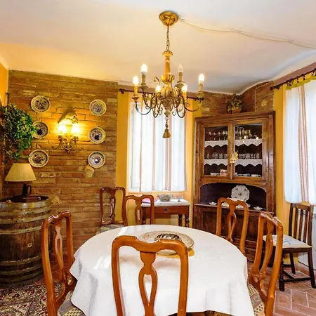 Sleeps 12 Pool Castiglione del Lago